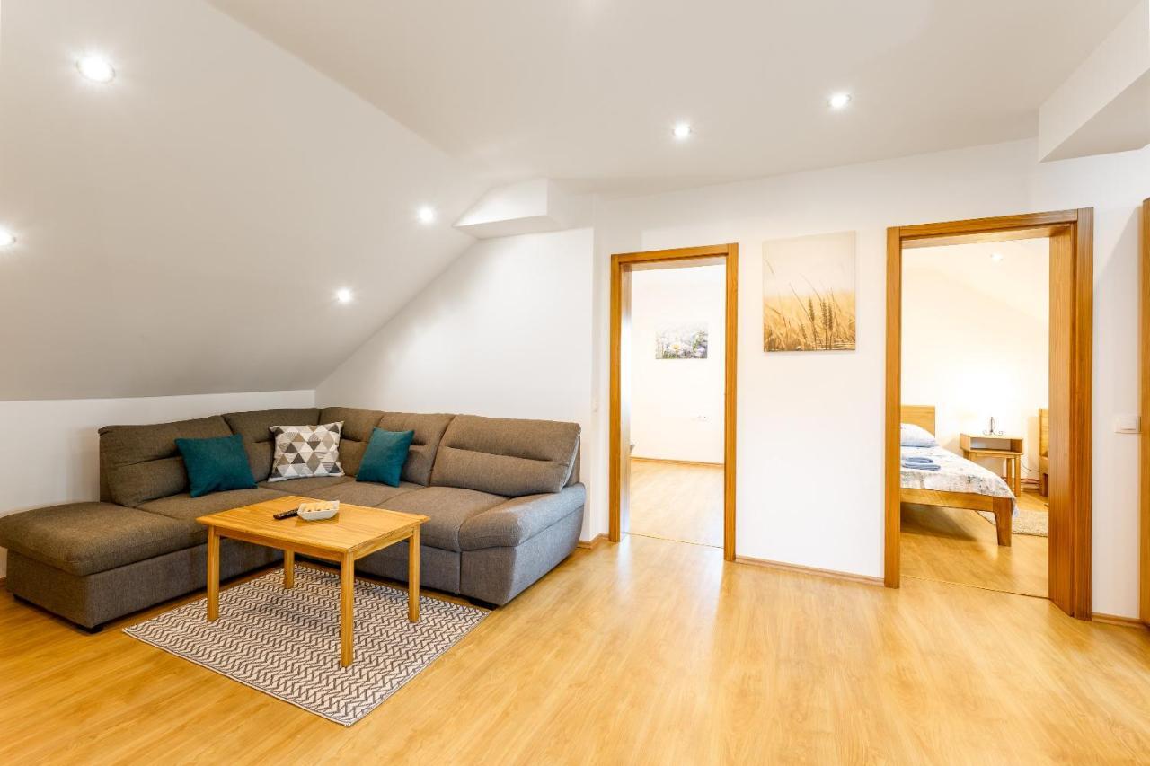 Apartman Medved Slunj Exterior foto